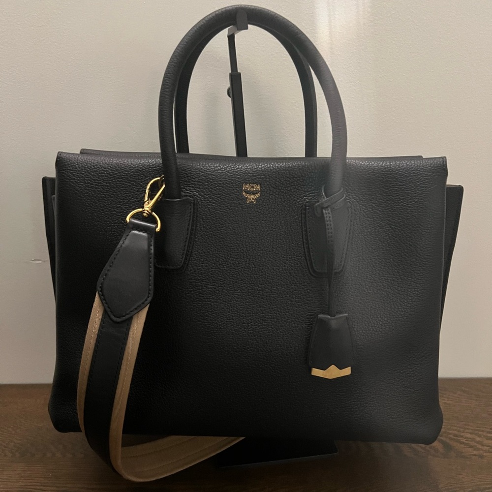 MCM Large Milla Tote